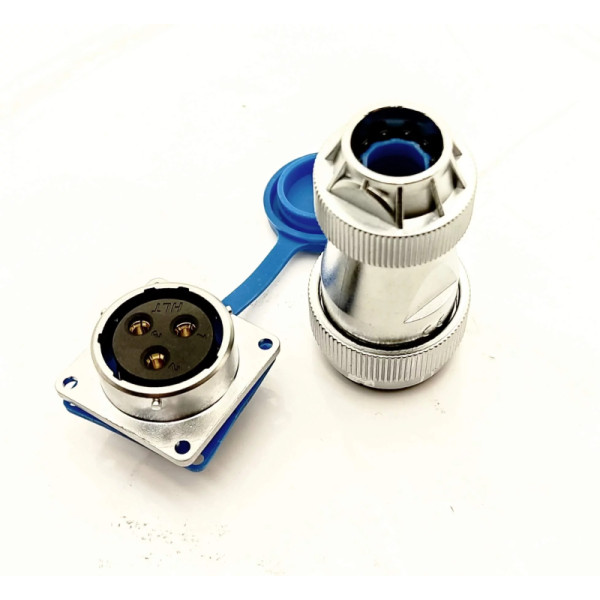 Розетка для подключения электромотора 50А в Евпатории